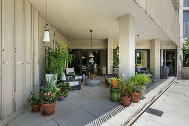 2901 S Bayshore Drive 1B, Miami, FL 33133