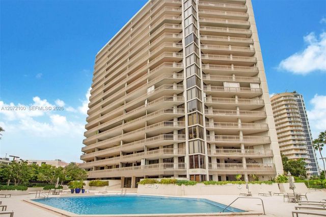 2901 S Bayshore Drive 1B, Miami, FL 33133