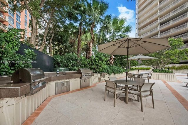 2901 S Bayshore Drive 1B, Miami, FL 33133