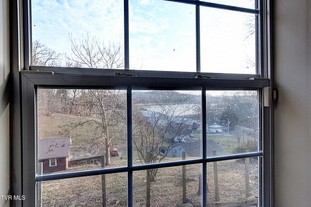 137 Valley Street, Gray, TN 37615