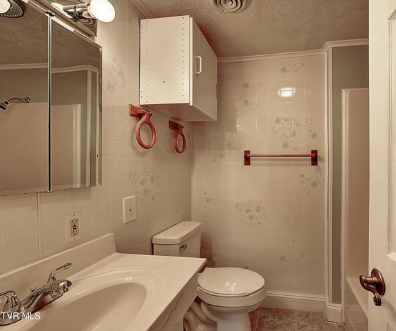 137 Valley Street, Gray, TN 37615