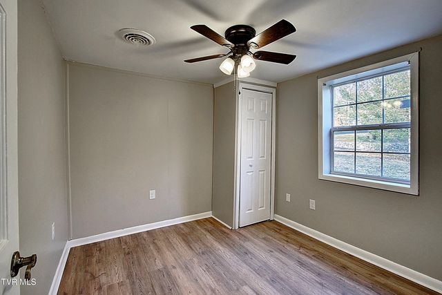 137 Valley Street, Gray, TN 37615