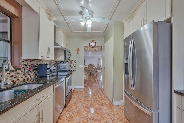 7512 Ace Road N, Lake Worth, FL 33467