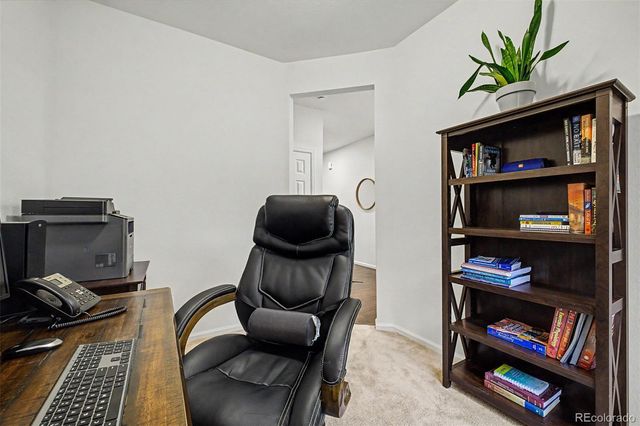 36 S Newcastle Way, Aurora, CO 80018