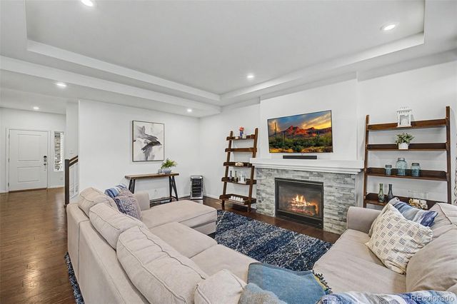 36 S Newcastle Way, Aurora, CO 80018