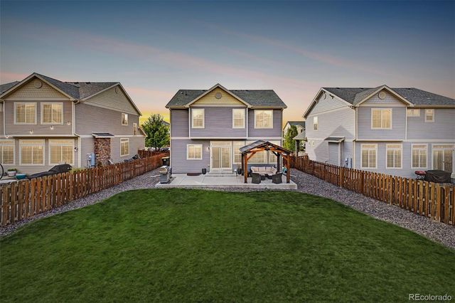36 S Newcastle Way, Aurora, CO 80018