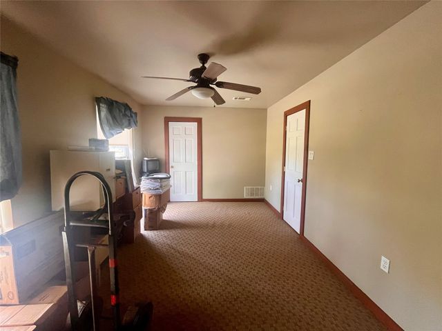 910 Lohaina Court, Tool, TX 75143
