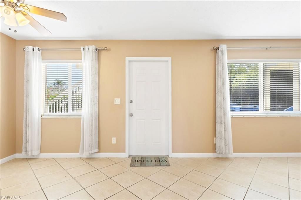 4629 Bayshore DR J3, NAPLES, FL 34112 — photo 2