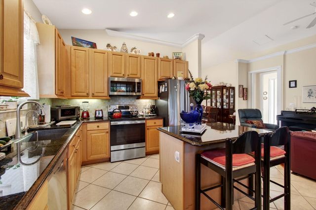 9692 Sandpiper Lane, West Palm Beach, FL 33411