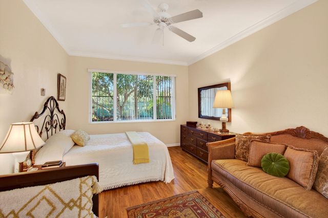 9692 Sandpiper Lane, West Palm Beach, FL 33411