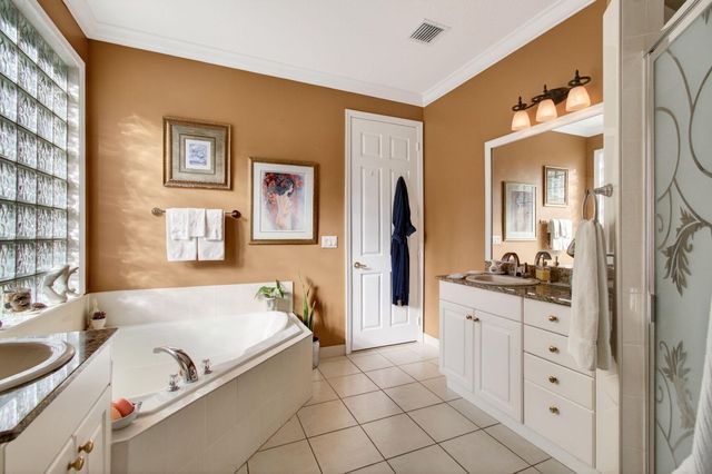 9692 Sandpiper Lane, West Palm Beach, FL 33411