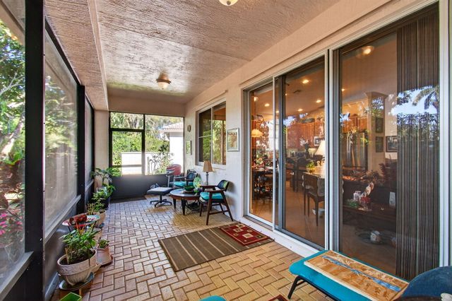 9692 Sandpiper Lane, West Palm Beach, FL 33411