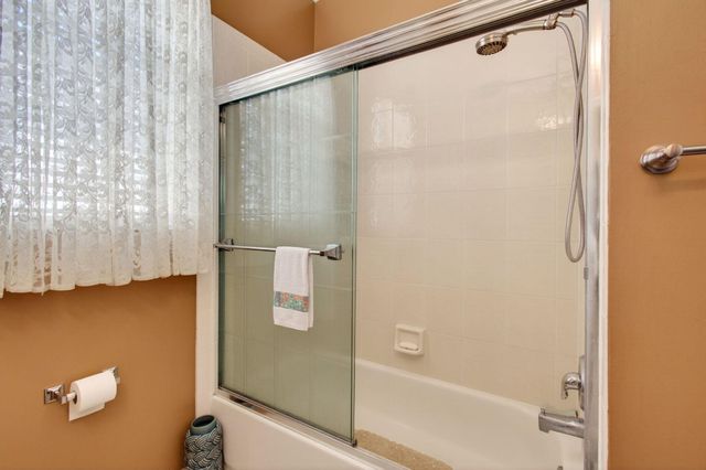 9692 Sandpiper Lane, West Palm Beach, FL 33411