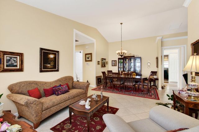 9692 Sandpiper Lane, West Palm Beach, FL 33411