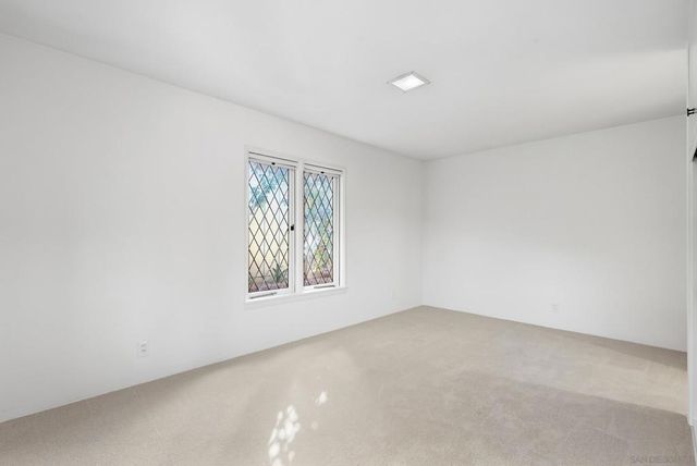 7865 Roseland Drive, La Jolla, CA 92037