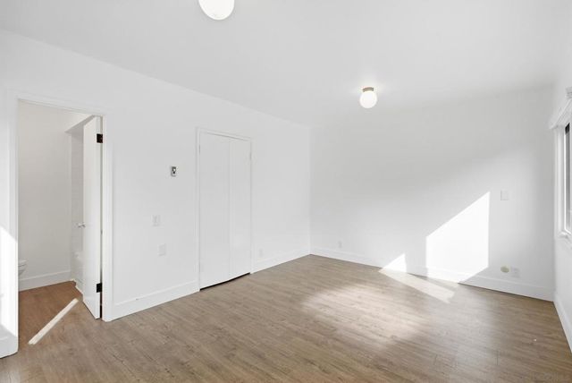 7865 Roseland Drive, La Jolla, CA 92037