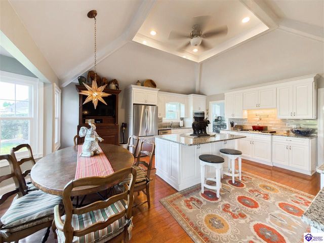 14 Fairway Drive, Elizabethtown, KY 42701
