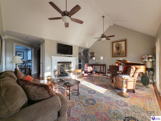 14 Fairway Drive, Elizabethtown, KY 42701