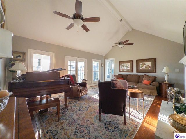 14 Fairway Drive, Elizabethtown, KY 42701
