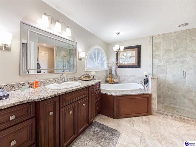 14 Fairway Drive, Elizabethtown, KY 42701