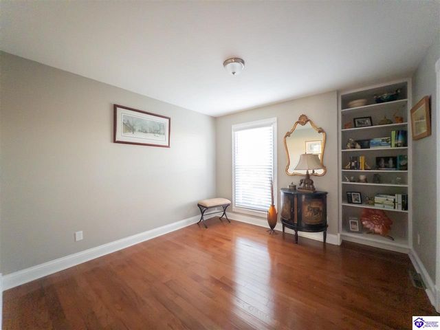 14 Fairway Drive, Elizabethtown, KY 42701