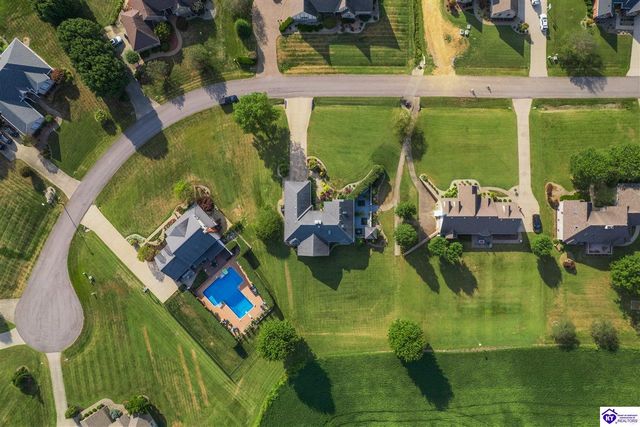 14 Fairway Drive, Elizabethtown, KY 42701