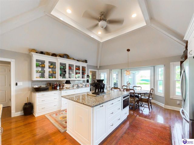 14 Fairway Drive, Elizabethtown, KY 42701