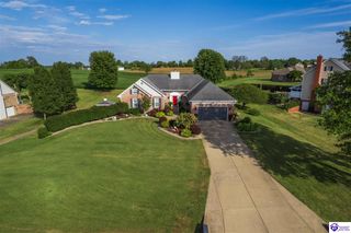 14 Fairway Drive, Elizabethtown, KY 42701
