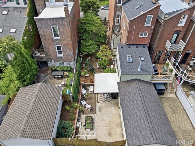 1911 Hickory Street, St Louis, MO 63104