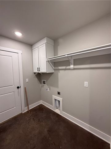 76 W Watson Lane, Farmington, AR 72730