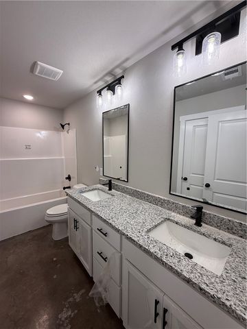 76 W Watson Lane, Farmington, AR 72730