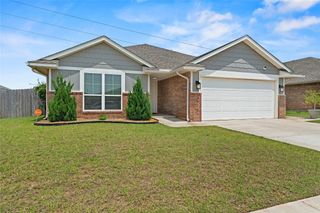9613 Ashford Drive, Yukon, OK 73099