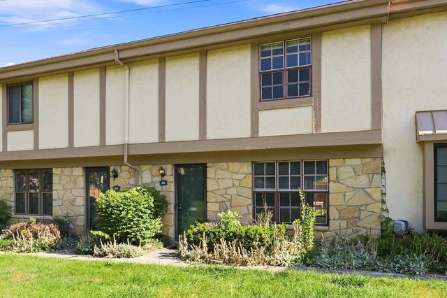 86 Stornoway Drive W, Columbus, OH 43213