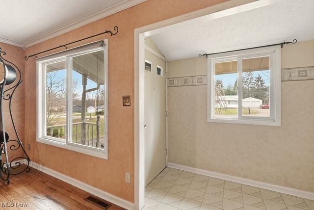 211 Mckinney Boulevard, Kent, OH 44240