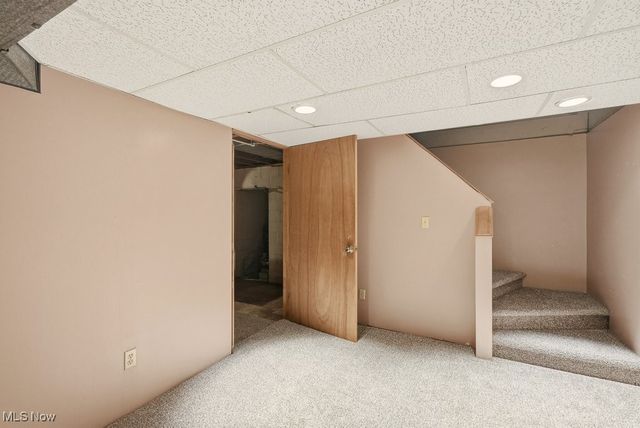 211 Mckinney Boulevard, Kent, OH 44240