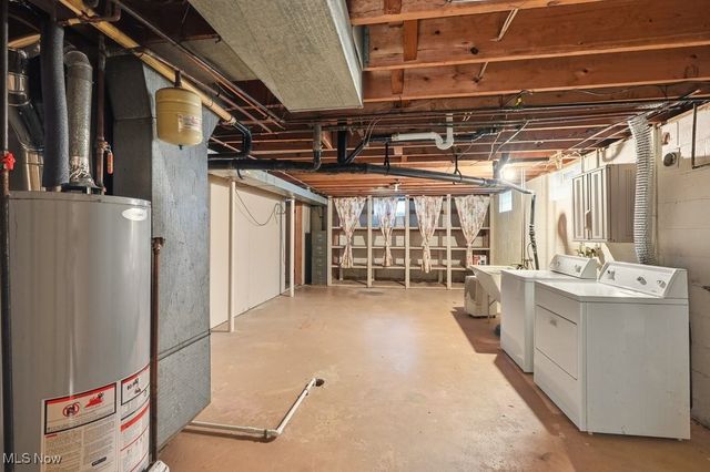 211 Mckinney Boulevard, Kent, OH 44240