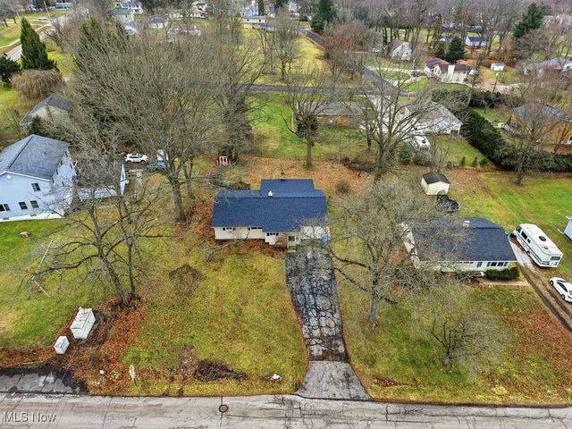 211 Mckinney Boulevard, Kent, OH 44240