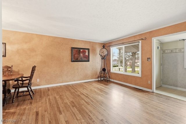 211 Mckinney Boulevard, Kent, OH 44240