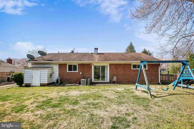 3610 PARKLANE RD, Fairfax, VA 22030