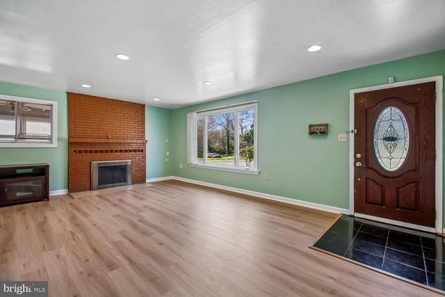 3610 PARKLANE RD, Fairfax, VA 22030