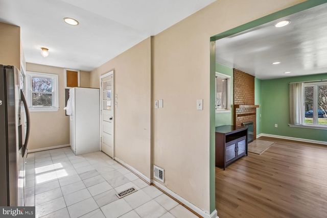 3610 PARKLANE RD, Fairfax, VA 22030