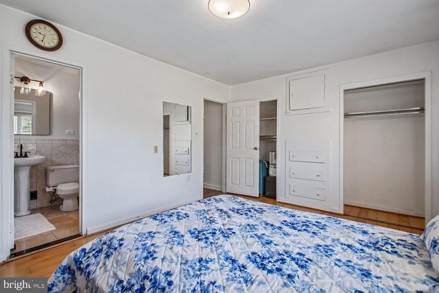 3610 PARKLANE RD, Fairfax, VA 22030