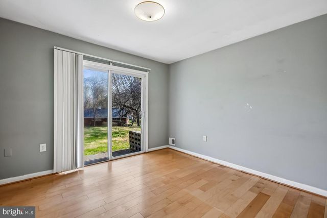 3610 PARKLANE RD, Fairfax, VA 22030