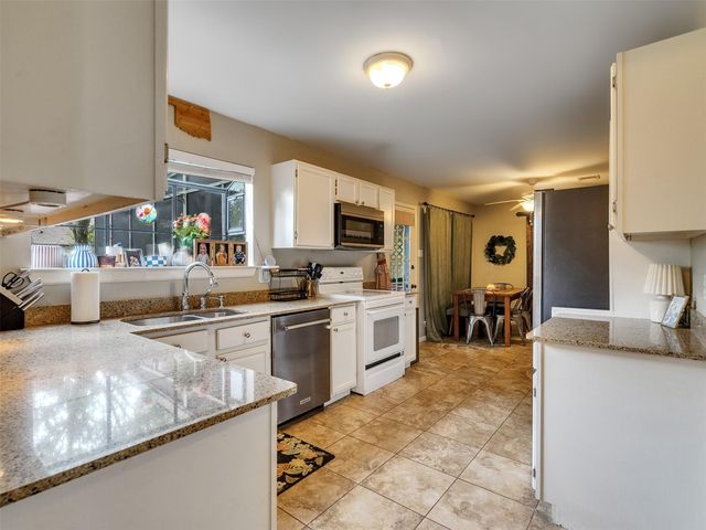 2605 Sawyer Drive, Seabrook, TX 77586