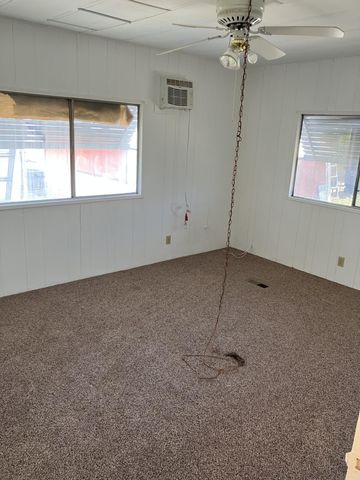 314 N Albert Avenue 101, Exeter, CA 93221