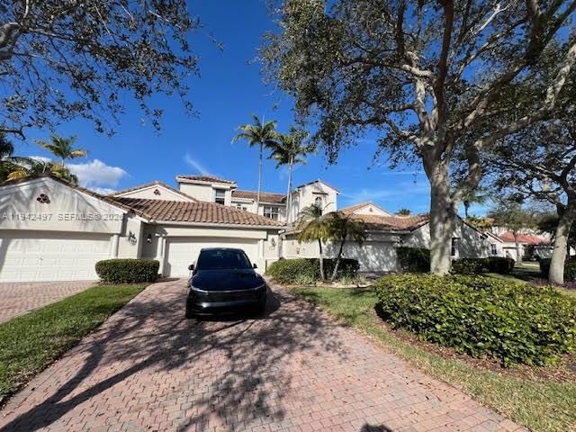 963 S Harbor View S, Hollywood, FL 33019