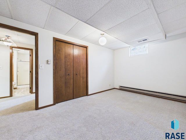 8701 E Maple St Street, Brandon, SD 57005