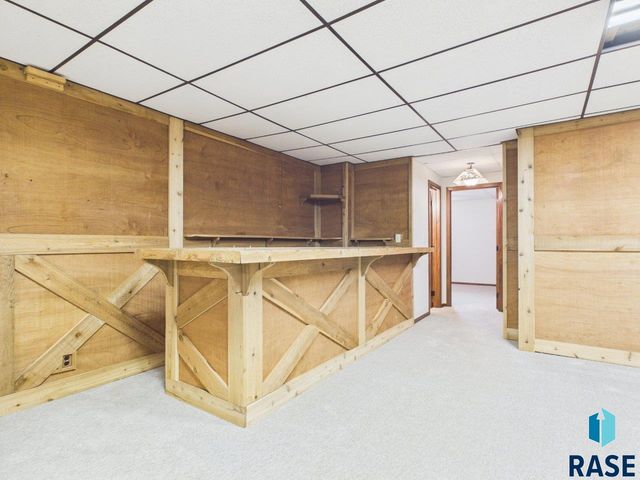 8701 E Maple St Street, Brandon, SD 57005