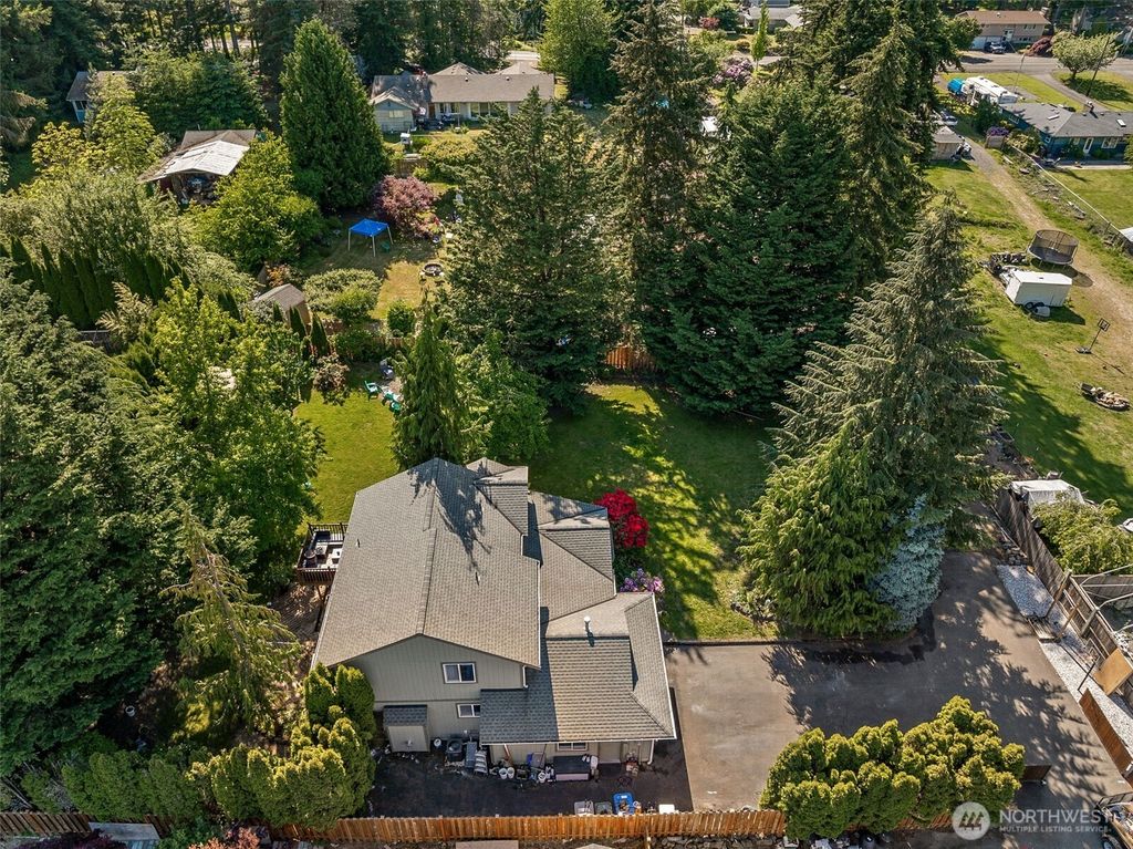 7624 52nd Avenue E, Tacoma, WA 98443