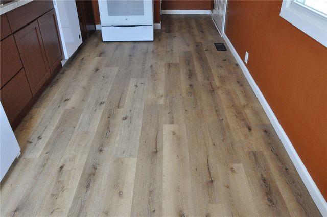 1208 38th Street SE, Cedar Rapids, IA 52403